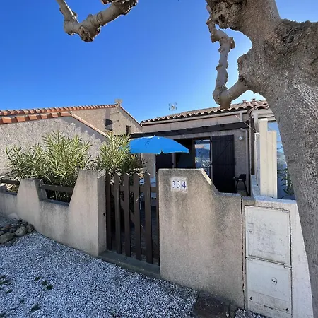 Villa T2 Mezzanine 4p Avec Parking En Bord D'etang A 2,5 Km De La - Fr-1-799-30 Le Barcarès